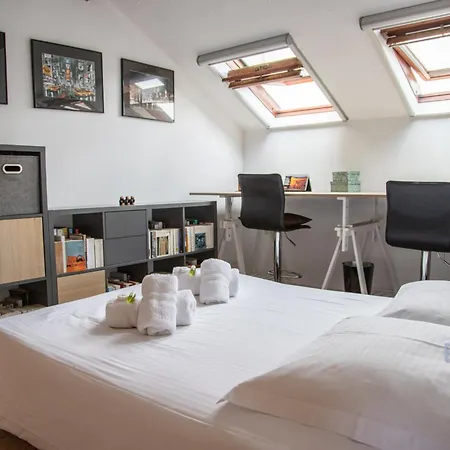Charm And Authenticity Your Getaway In Cagnes-sur-mer! Καν-συρ-Μερ