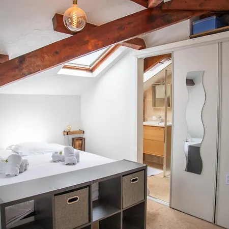 Charm And Authenticity Your Getaway In Cagnes-sur-mer!