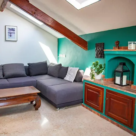 Apartman Charm And Authenticity Your Getaway In Cagnes-sur-mer!