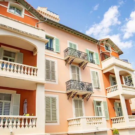 Charm And Authenticity Your Getaway In Cagnes-sur-mer!
